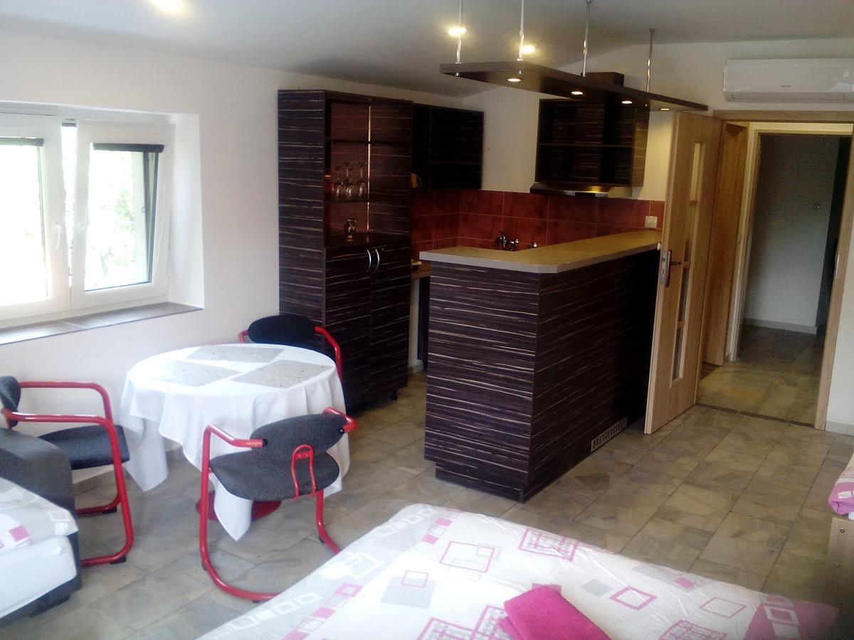 Appartement Oaza à Vacenovice Extérieur photo