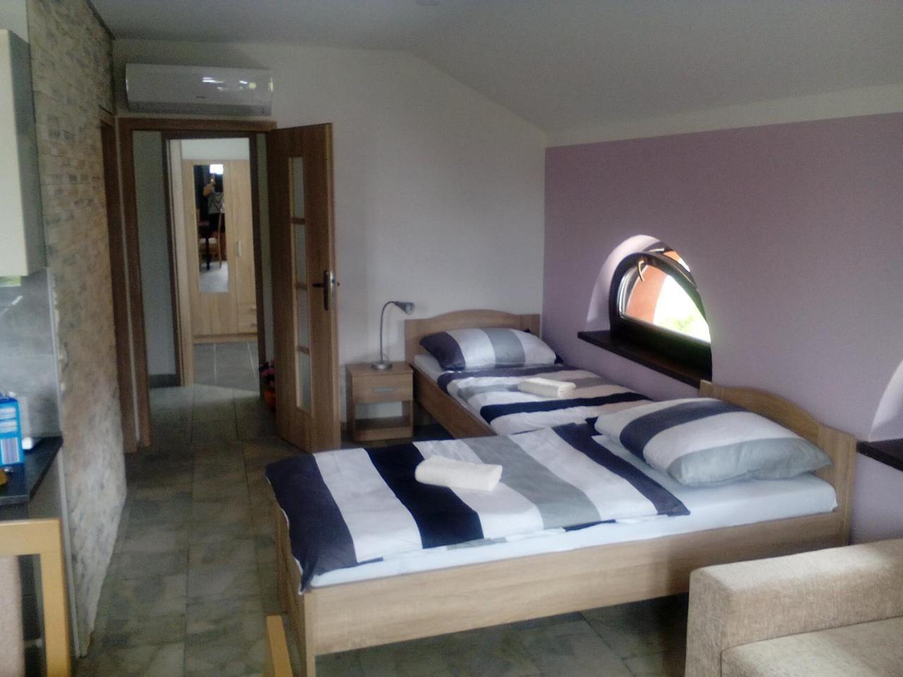 Appartement Oaza à Vacenovice Extérieur photo