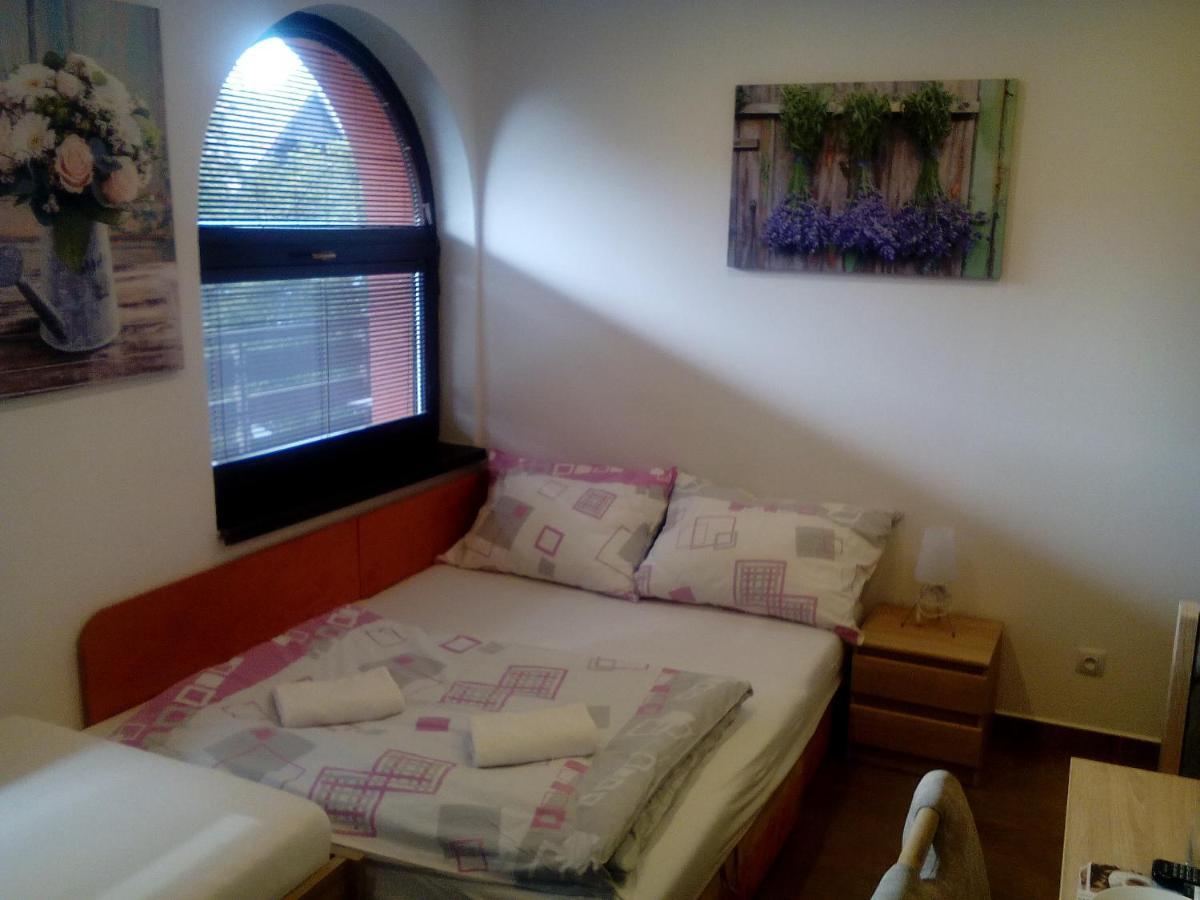 Appartement Oaza à Vacenovice Extérieur photo